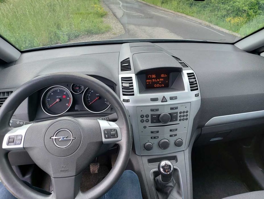 Vand Opel Zafira 2009