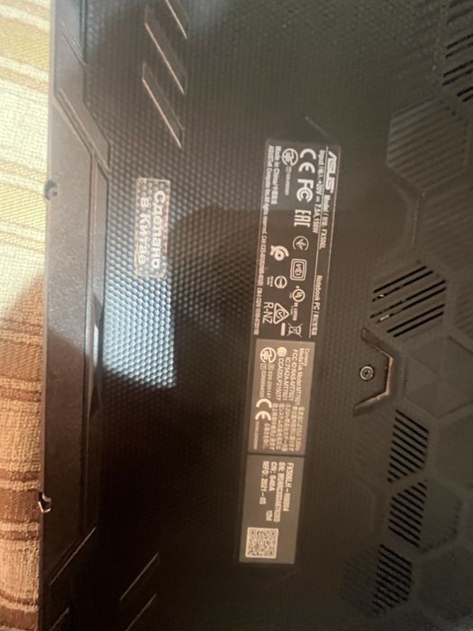ASUS TUF Gaming FX506LI-HN271