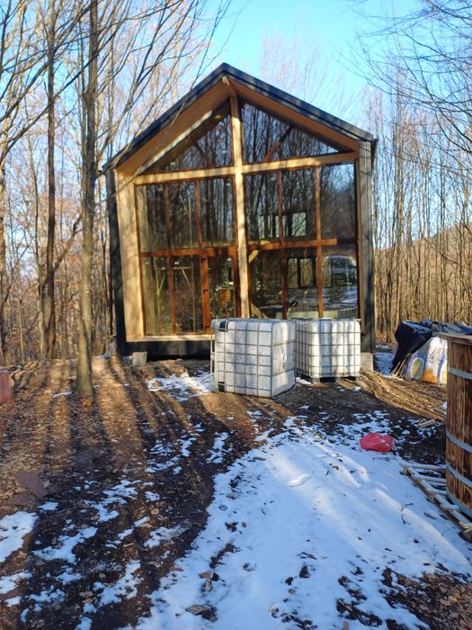 Construim case și cabane din lemn