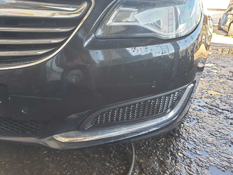 Bara Spoiler Fata FARA Grila si Emblema cu Locas Senzori Parcare Opel Insignia A FL Facelift 2013 - 2017 Culoare Z22C [K6052]