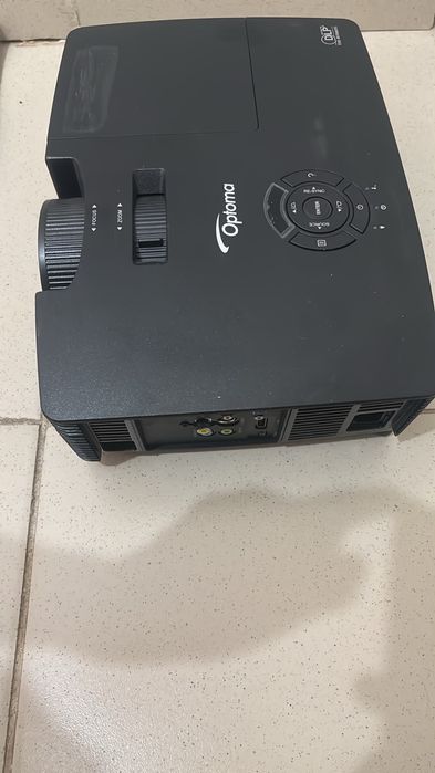 Optoma проектор новый