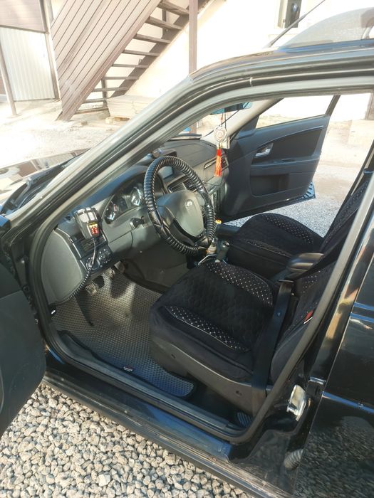 Продам приора 2 полный люкс