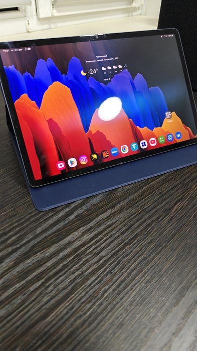 Планшет. Samsung galaxy tab s7+