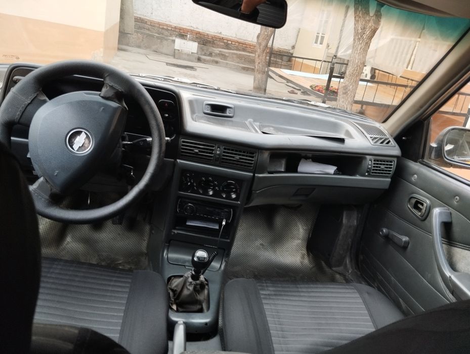 Nexia 1997 sariq zavod rangi oq