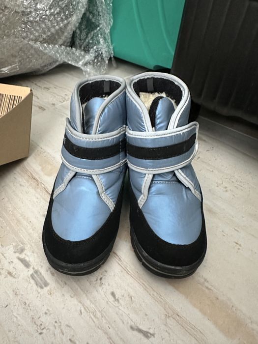 БЕСПЛАТНО обувь 22 и 25 размера зима