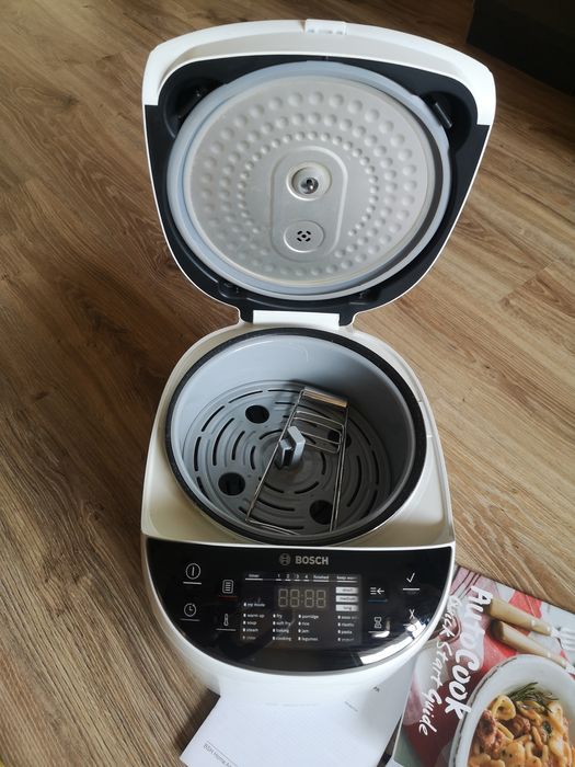 Мултикукър Bosch MUC11W12 
SKU: MUC11W12*** Производител