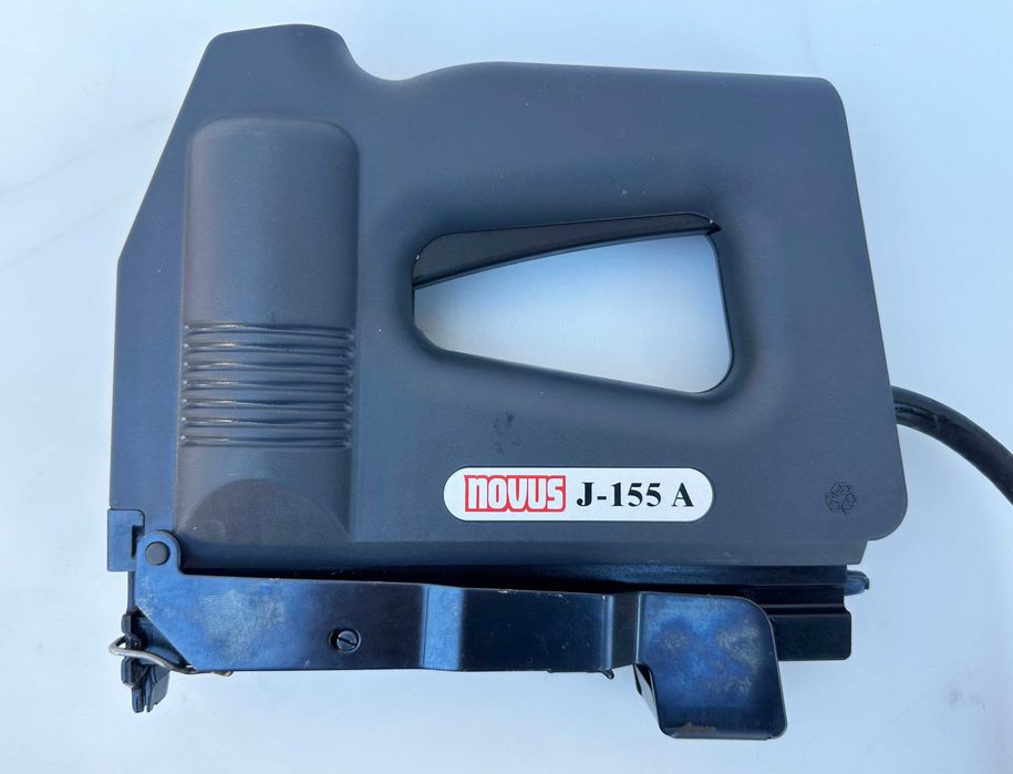 NOVUS J-155A - Електрически такер неразличим от нов!