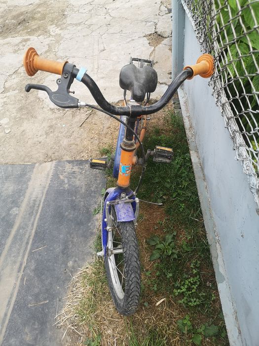 Bicicleta copii, cu roti pe 16