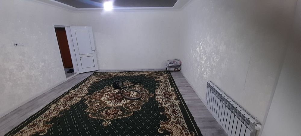 Yunusobod 4 kvartil 2 xonali yu sotiladi