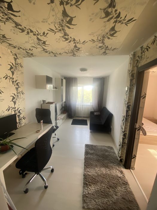 Vand apartament 4 camere