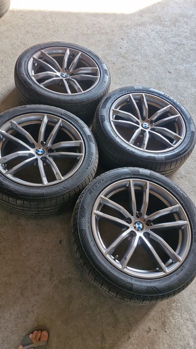 Бмв G30  R18 разноширокие