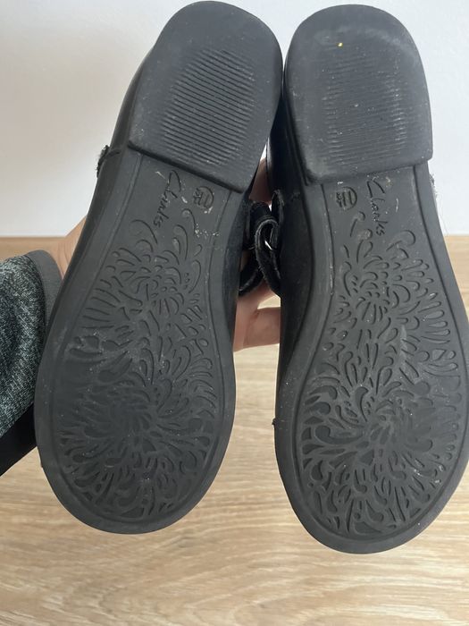 Clarks 29 официални