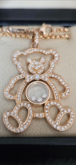 Бренд Chopard оригинал. Золотая подвеска 750 пробы с бриллиантами.