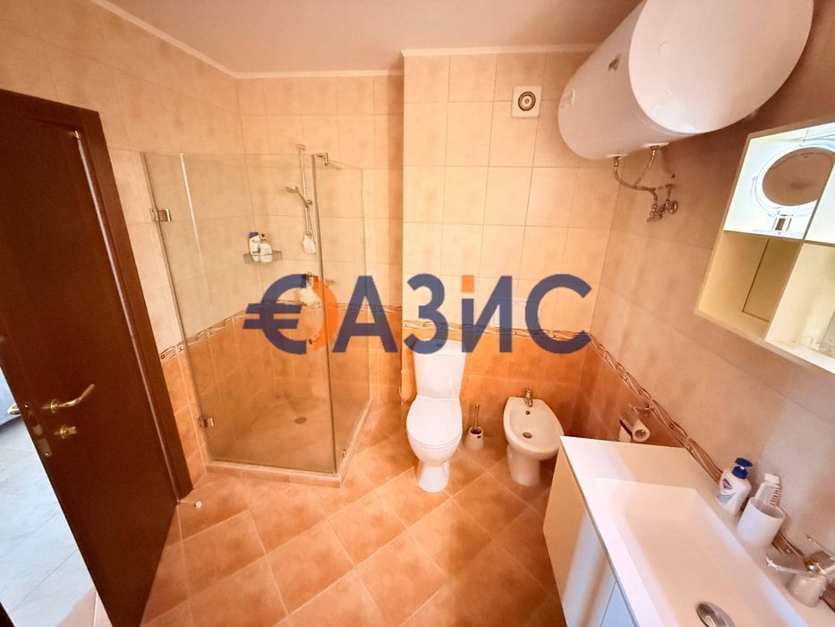 Продава се Четиристаен апартамент в Свети Влас - 205 кв.м за 896 €/кв.м - Снимка #3