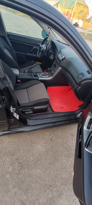 Продам Subaru Legacy 2004год