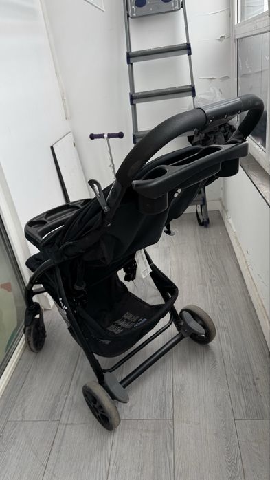 Коляска прогулочная Joie