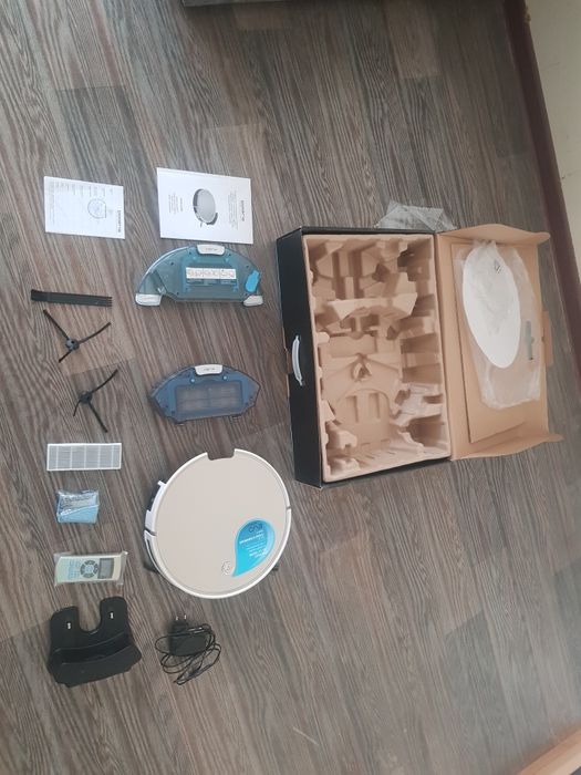 Робот-пылесос Polaris PVCR 0726W