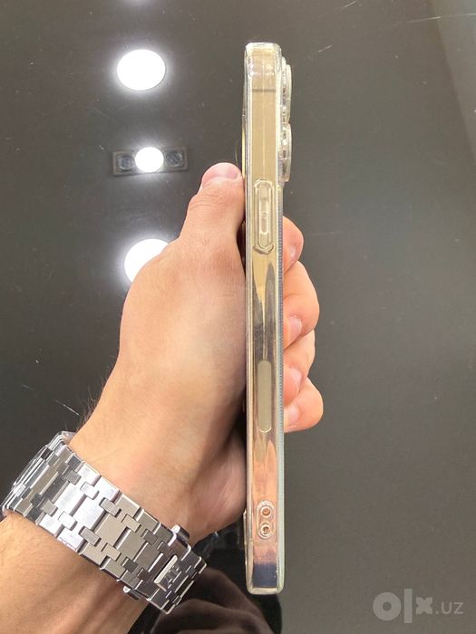 Iphone 13 pro Max LLA 256 Gold sotiladi