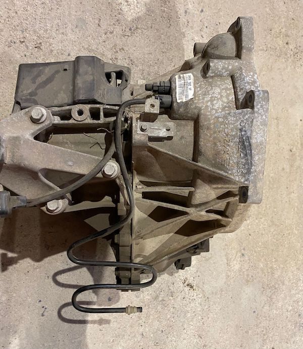 Cutie Viteza Manuala 1.6 2x4 benzina Volvo S40 V50 C30 3M5R-7002-NF