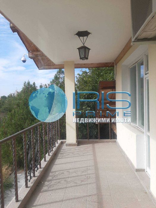 Продава се Къща в с. Златна нива, Област Шумен - 176 кв.м за 667 €/кв.м - Снимка #11