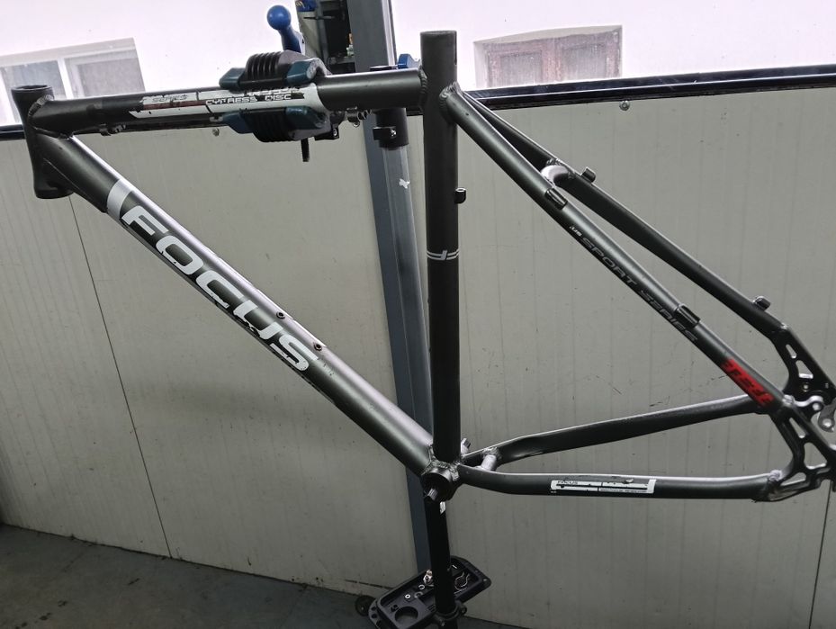 Cadru bicicleta 26" aluminiu prindere disc