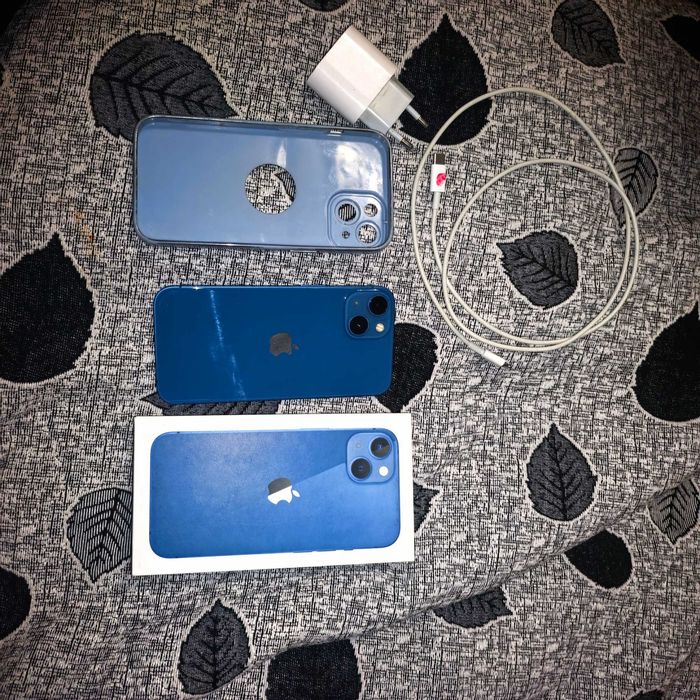 IPhone 13 blue оригинал