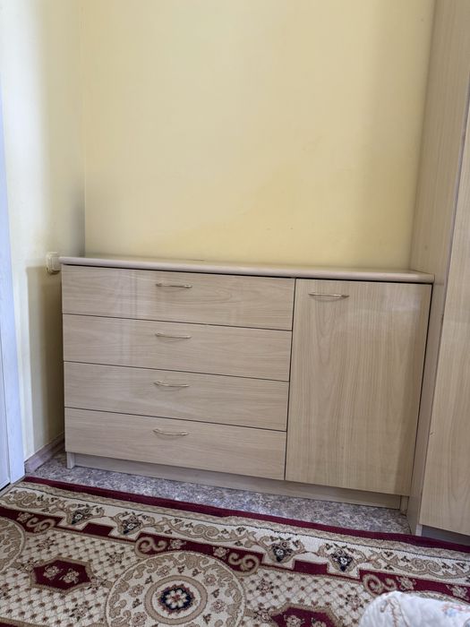 Продается  спальная мебель