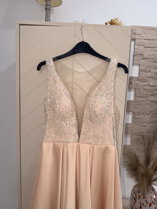Rochie eleganta midi