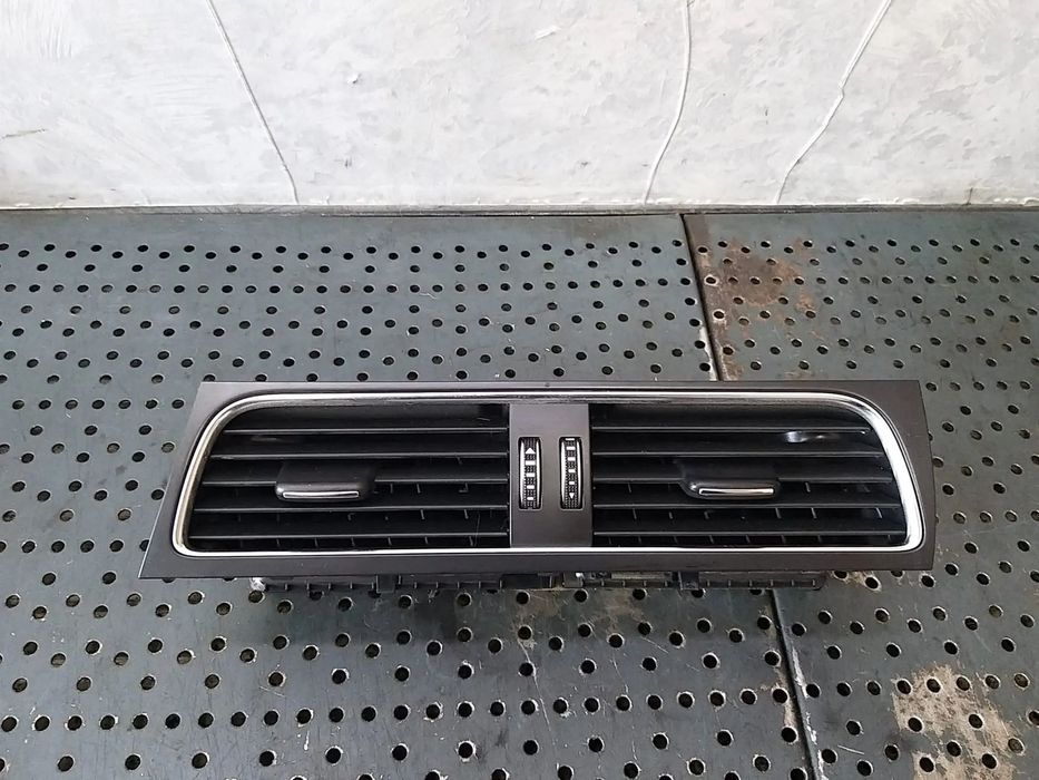 Grile ventilatie bord centrale audi a4 b8 8k 8t2820951d