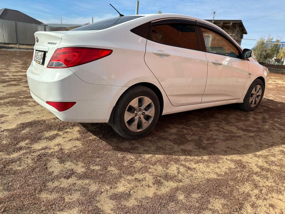 Hyundai accent 1.6