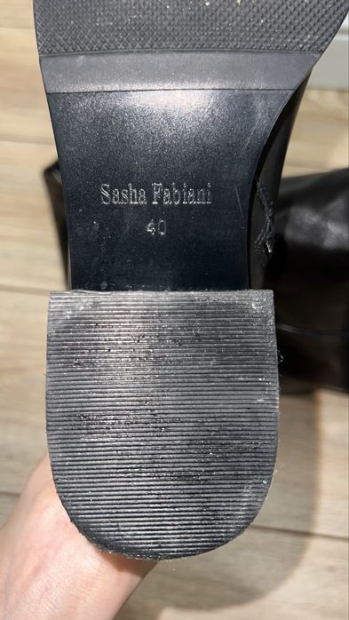 Зимние кожанные сапоги