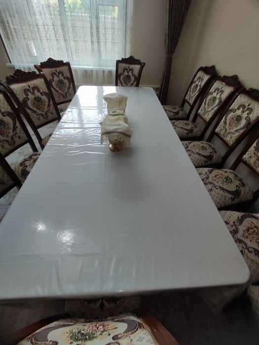 Stol stul sotiladi, Продается 12 стульев и стол комплект в отличном со