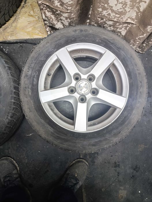 Диски с резиной на пассат б5.