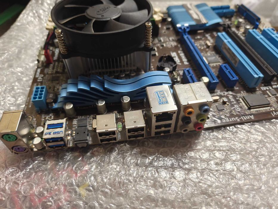 ASUS P8H67 + I5 3570 + DDR3 8 GB материнка + процессор +  ОЗУ + кулер