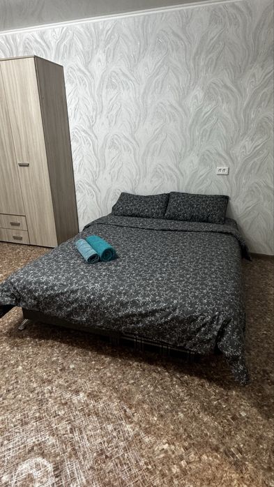 Квартира посуточно, Аристон