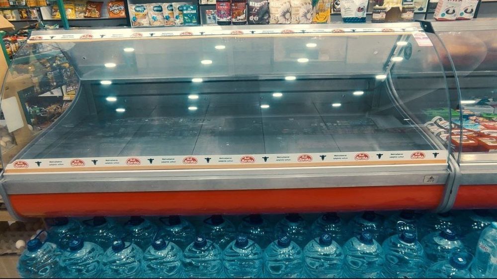 Продается Витриный Холодильник
Б/у в отличном сосотояние

холати яхши