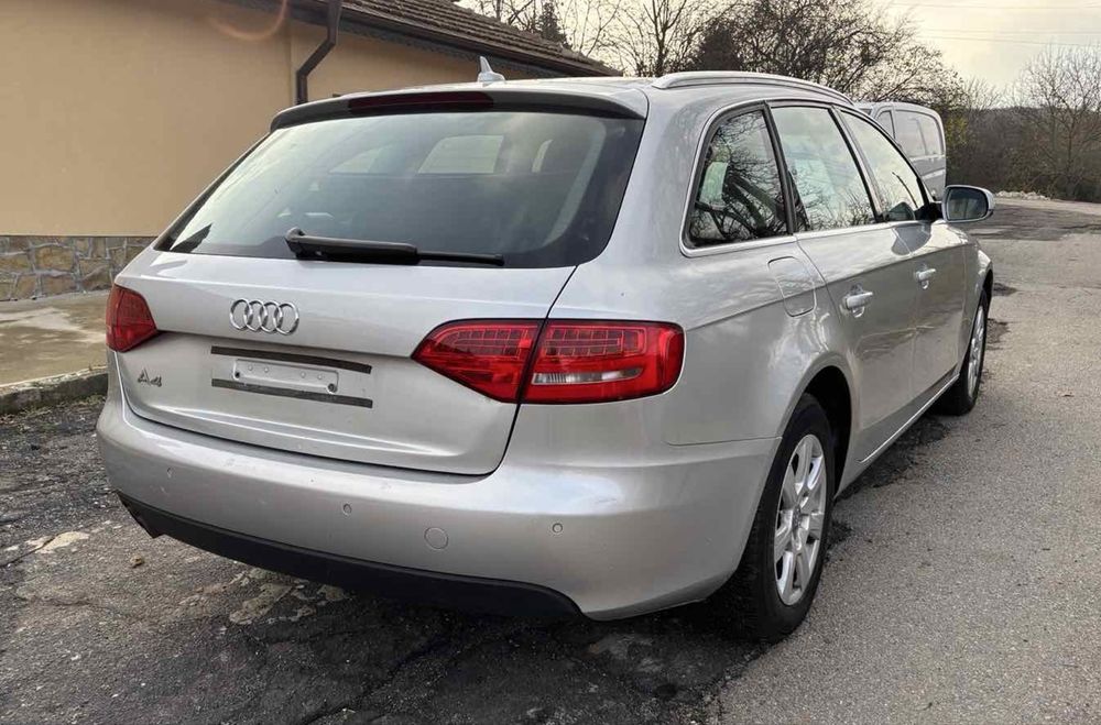Audi A4 B8 2012г. 2.0Tdi / Възможен Бартер