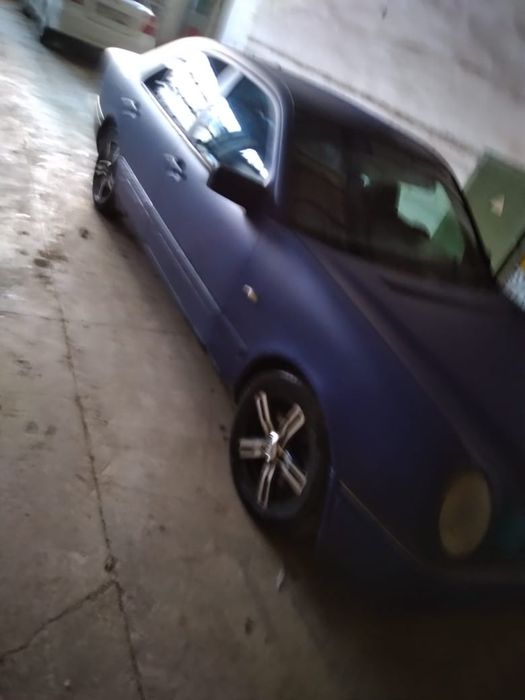 Продам мерседес бенц