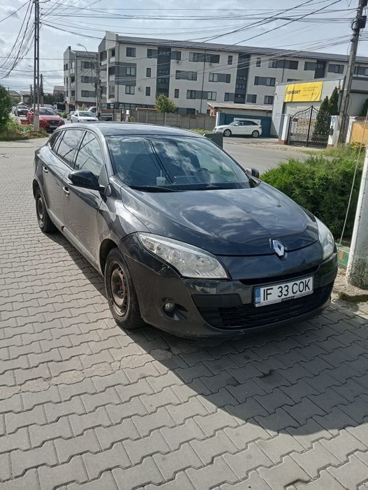 RENAULT Megane