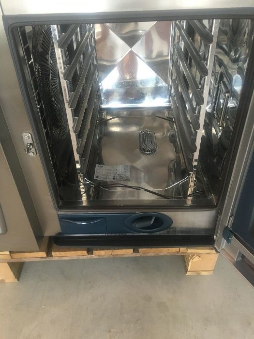 Конвектомат Rational SelfCookingCenter 5 Senses SCC 61E 2017г. 3 Броя