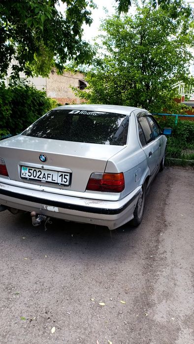 Bmw e36 на абсолютно полном ходу