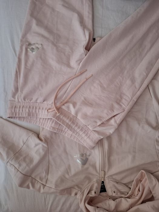 Дамски спортен комплект flair