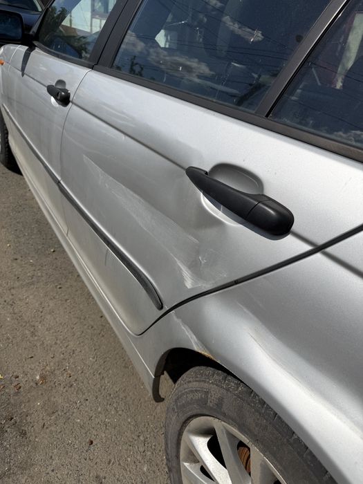 Vand e46 pentru dezmembrari
