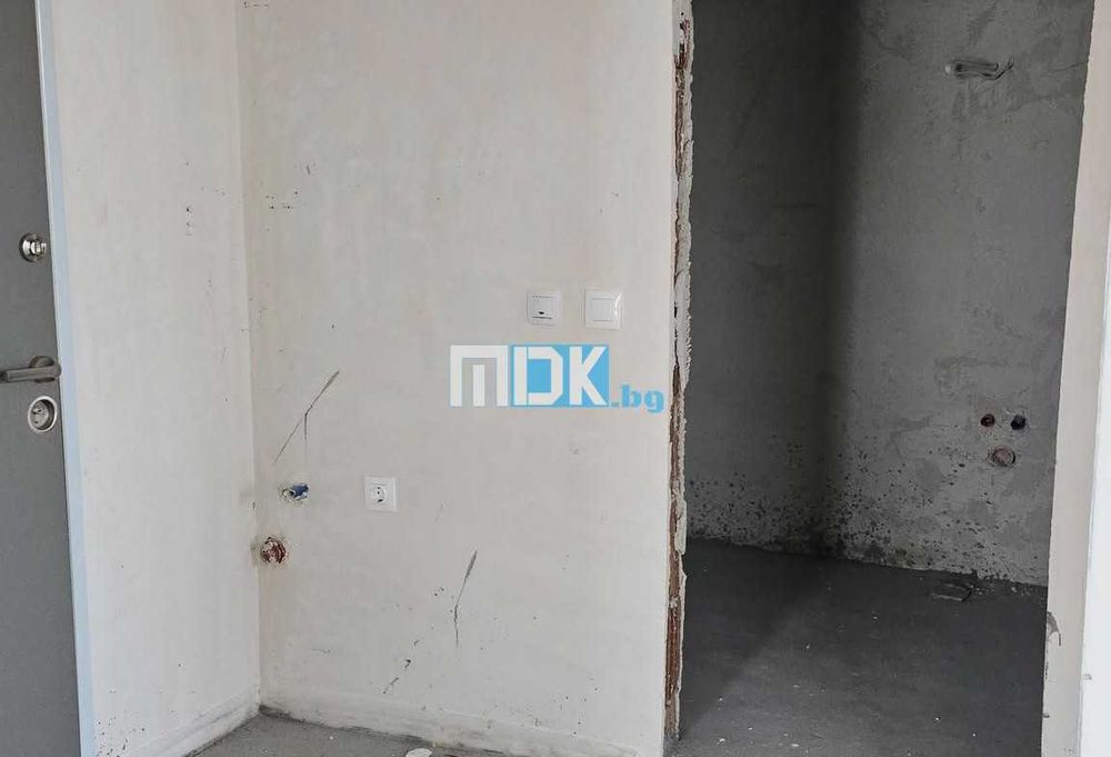 Продава се Двустаен апартамент в Пловдив, Остромила - 70 кв.м за 720 €/кв.м - Снимка #9