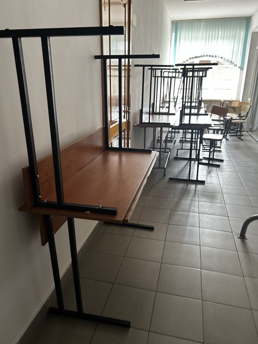 Продам парты и стулья