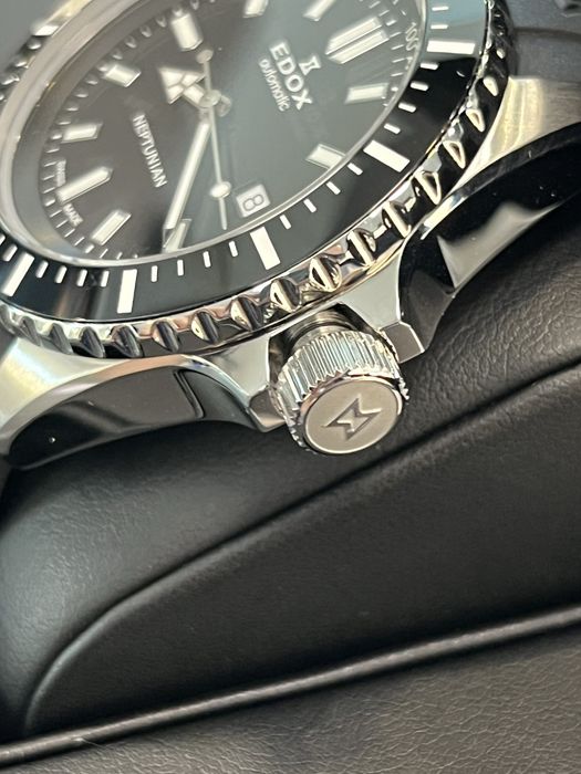 Edox Sky Diver Auto Neptunian Black dial