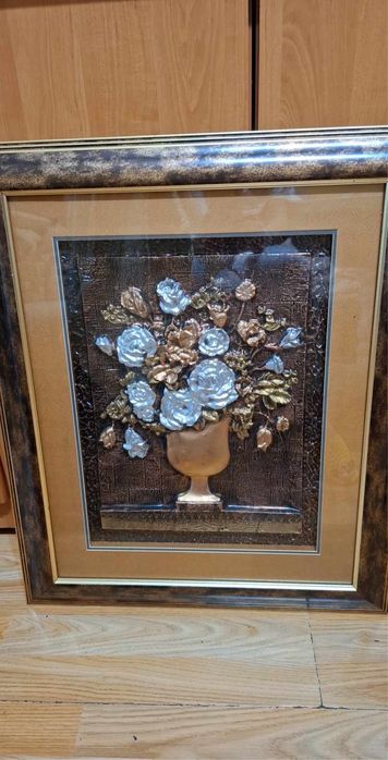 Картина-ваза с цветя