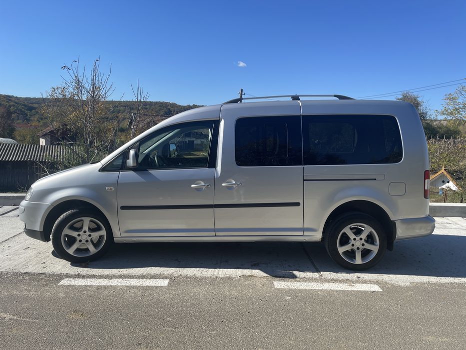 VW caddy maxi 2.0 TDI 140 cp, 6 trepte