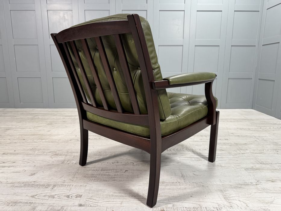 Винтидж скандинавско кресло Д1092