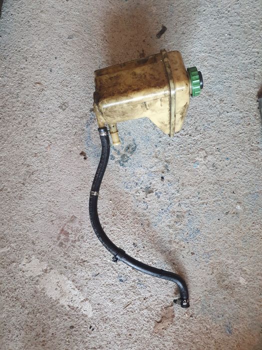 Audi a8 2.5 на части